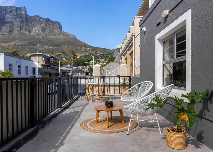 Curiocity Kloof Street